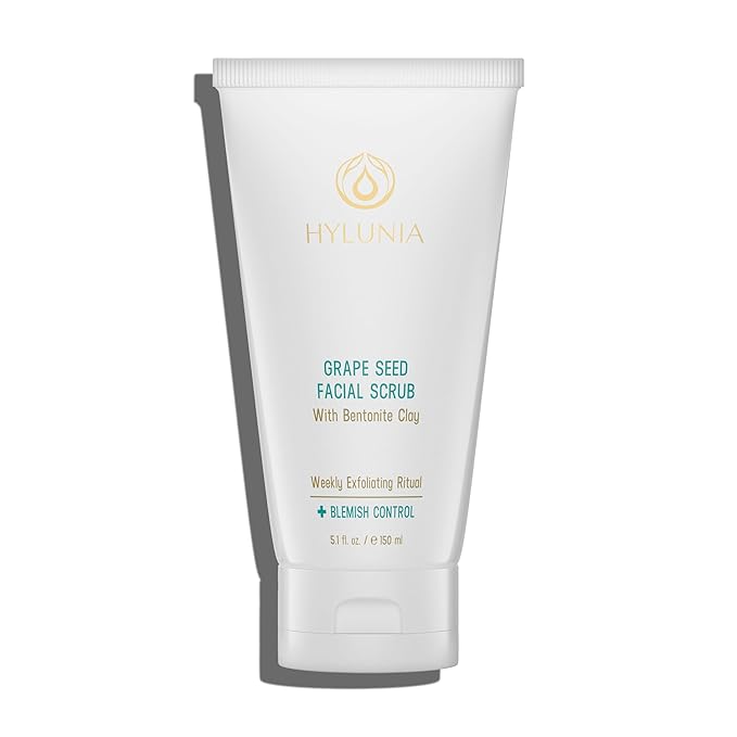 Hylunia Skincare Grape Seed Facial Scrub β Gentle Exfoliating Face Scrub with Ground Grape Seed, Bentonite Clay, and Alpha Hydroxy Acid for smooth, glowing skin and refined pores, 5.1oz