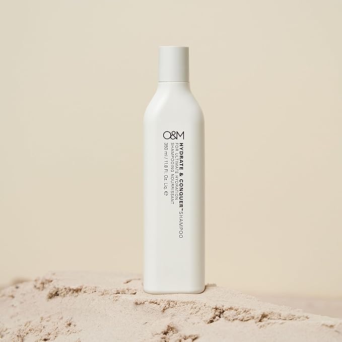 O&M Hydrate & Conquer Vegan Moisturizing Shampoo For Women + Men, Dry, Damaged, Colored Hair, Organic Coconut Oil, Vitamin A, B, C & E, Amino Acids, Paraben/Sulfate-Free, Made in Australia, 350ml