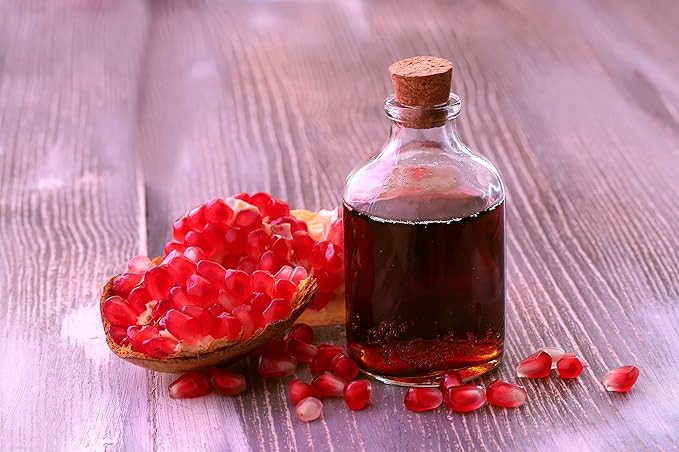 organic pure oil Pomegranate Seed Oil Pure and Organic Sourced From Seed Unrefined, Extra Virgin, Cold pressed 32 OZ for Skin Face Hair Nails Cuticles By Organic Pure Oil
