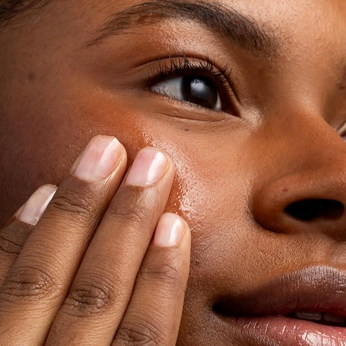 Cliganic Organic Jojoba Oil 32 oz, 100% Pure | Bulk, Natural Cold Pressed Unrefined Hexane Free Oil for Hair & Face